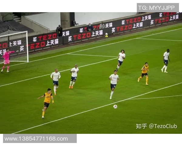 足球天才与篮球巨星跨界对决 激烈碰撞点燃全场激情